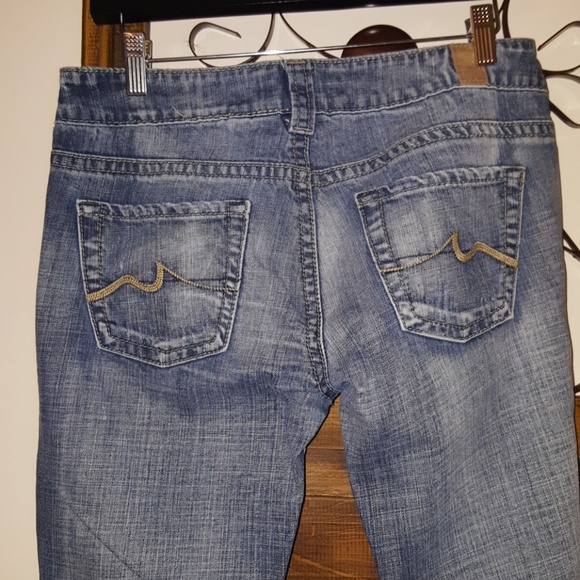 Maurices jeans - Picture 7 of 8